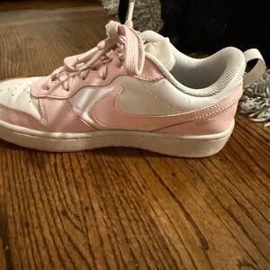 Nike Kids Pink and White Sneakers